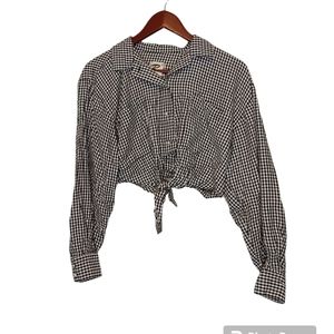 R' Co. Vintage Crop Long Sleeve, Tie Front Top